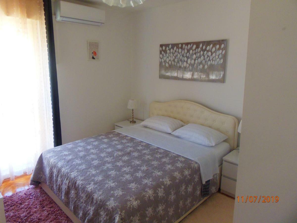 Apartments Lara & Ante Split Exterior photo